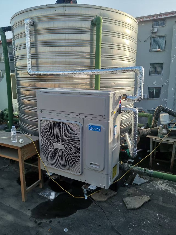 鄭州安裝美的空氣能熱水機(jī)就找河南福威機(jī)電設(shè)備